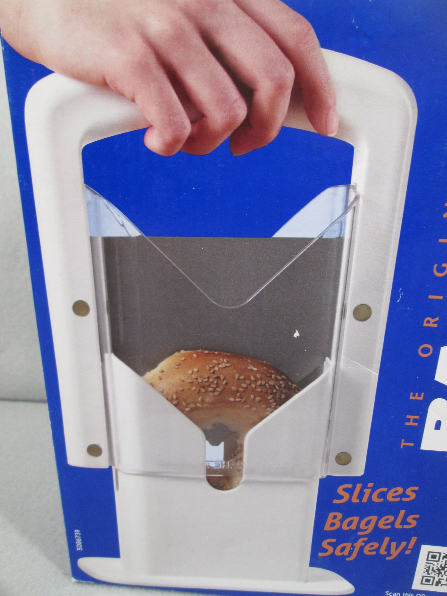 08252 - Bagel Guillotine Bagel Slicer