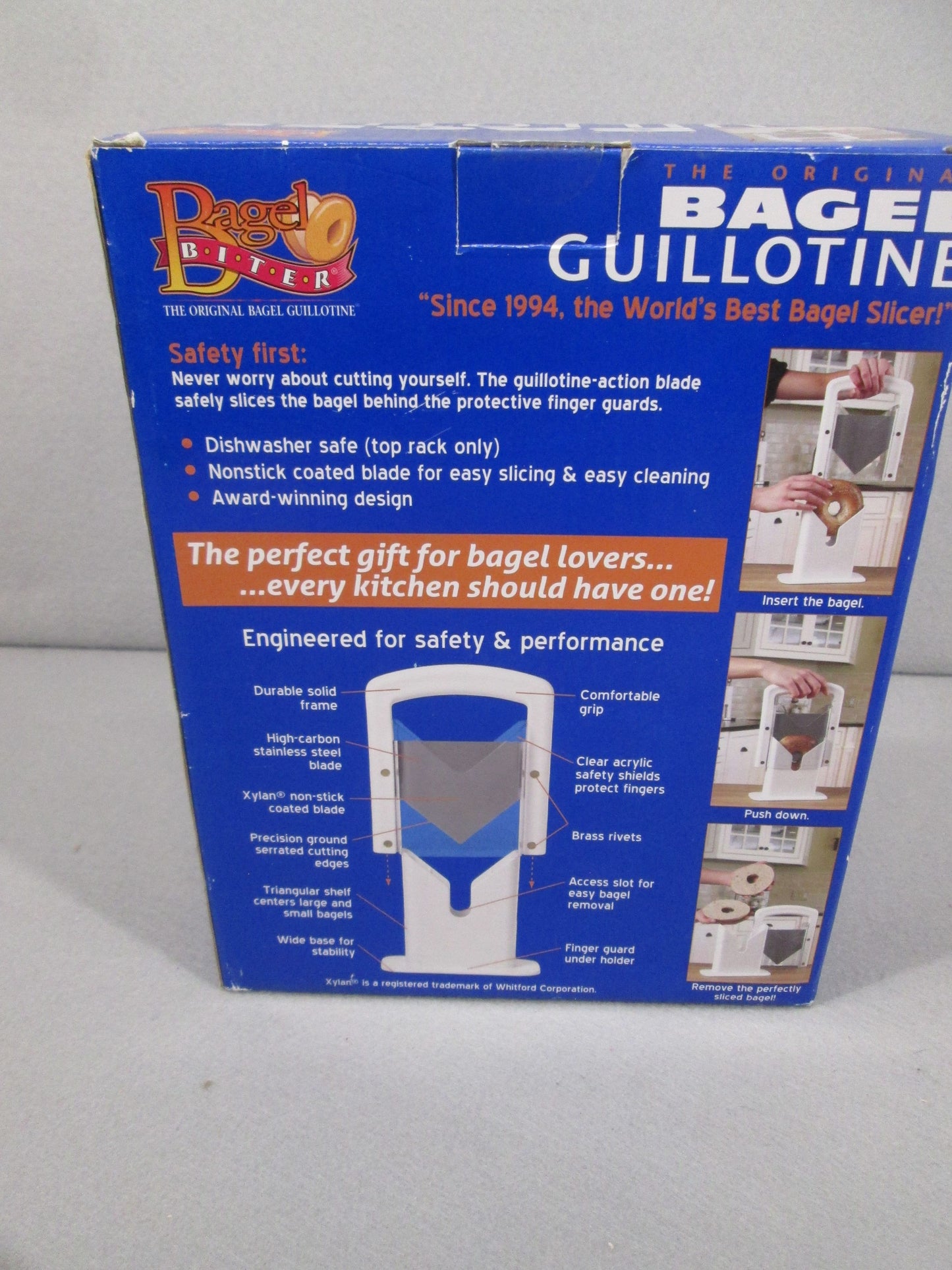 08252 - Bagel Guillotine Bagel Slicer