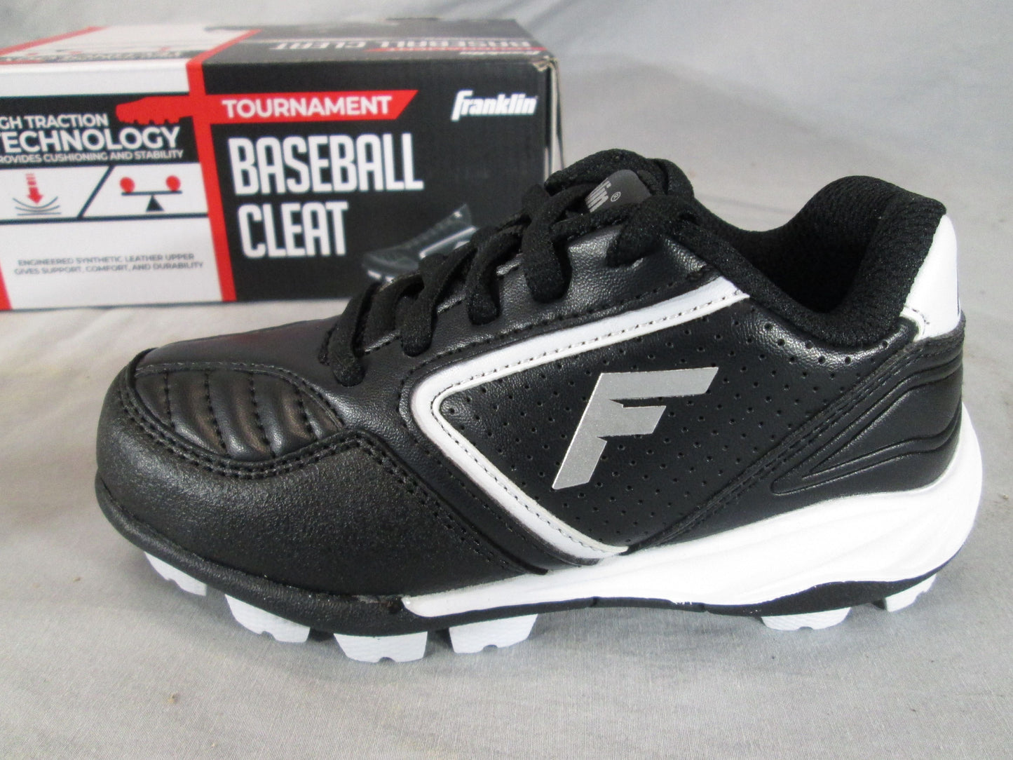 08255 - Youth Franklin Baseball Cleat Size 10