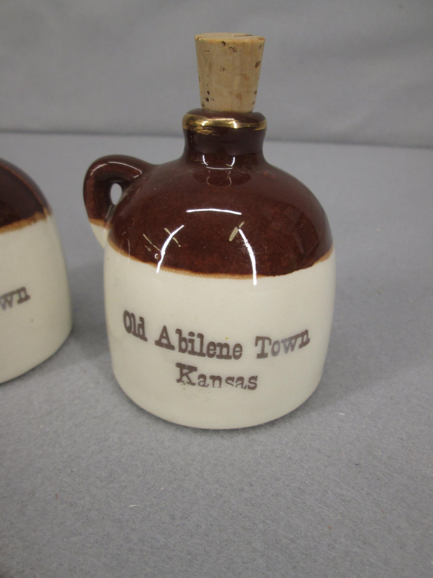 08261 - Old Abilene Town, Kansas Salt & Pepper Shakers